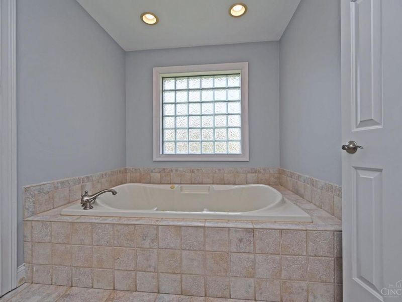 7577 Misty Woods Court, Salem Township, OH 45152 Photo 24