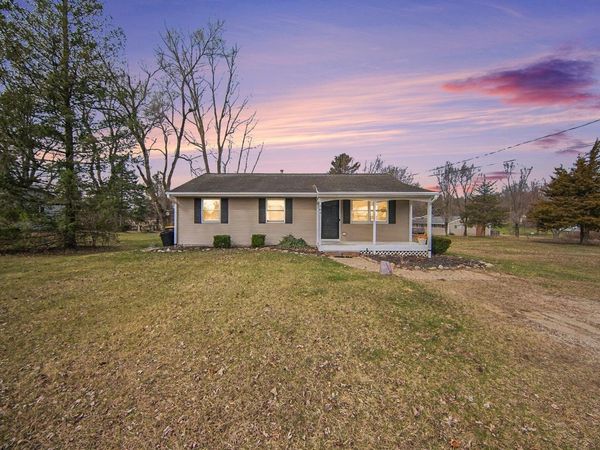 164 Somerset Drive, Brooklyn, MI 49230