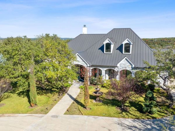 306 Napa CT, Driftwood, TX 78619