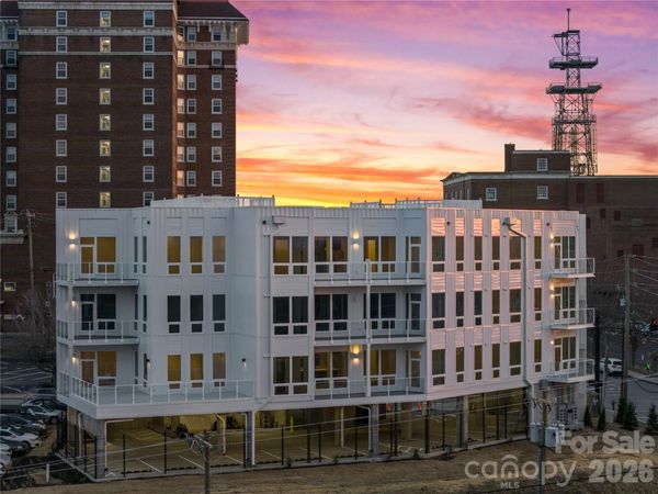 123 Haywood Street, Unit 202, Asheville, NC 28801