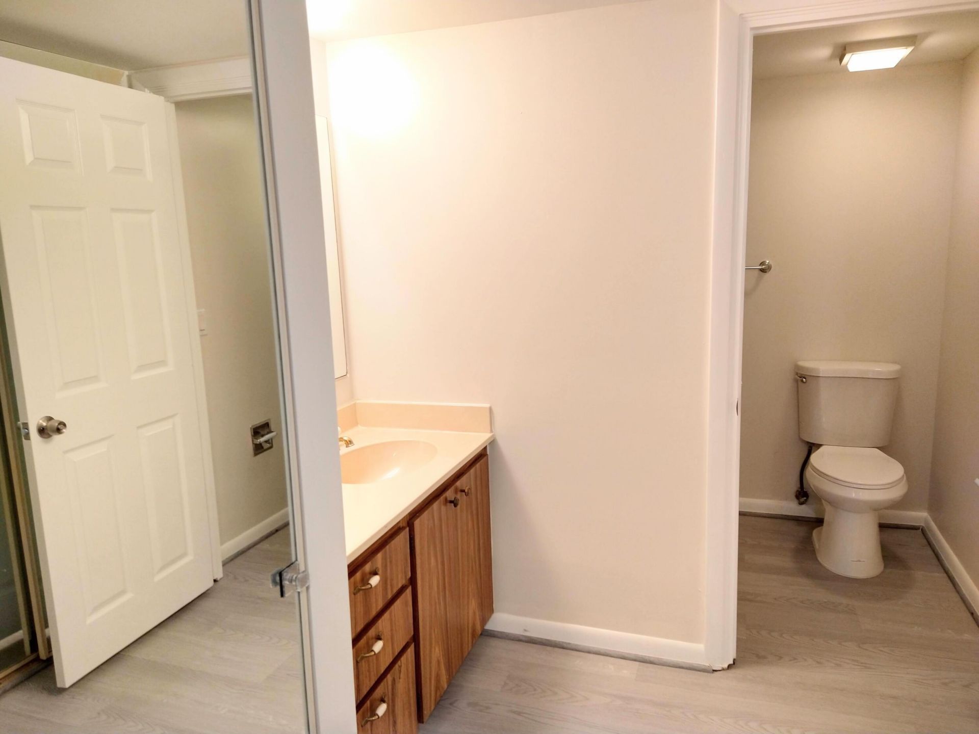 3501 Village Boulevard, Unit 403, West Palm Beach, FL 33409 Photo