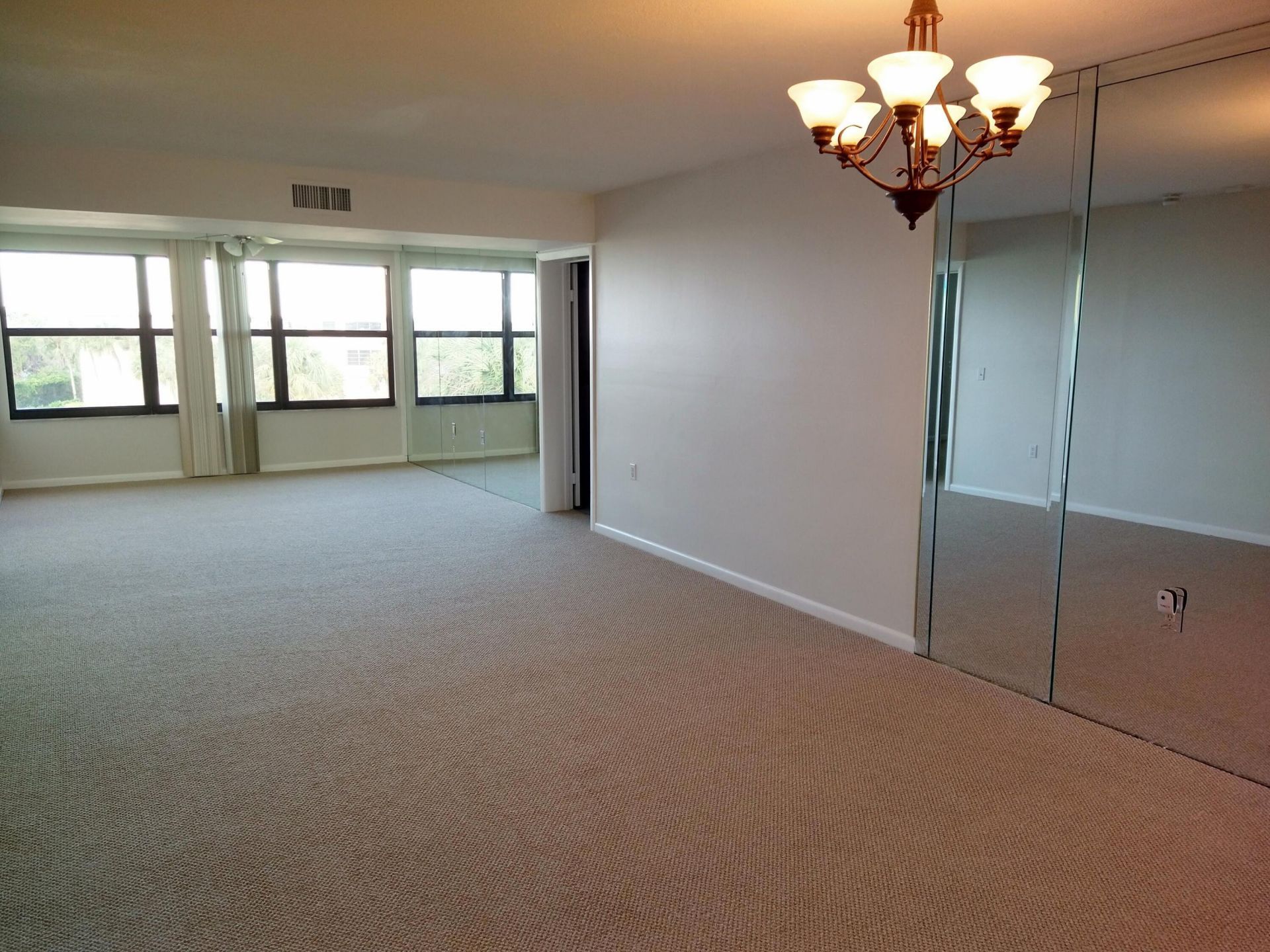3501 Village Boulevard, Unit 403, West Palm Beach, FL 33409 Photo