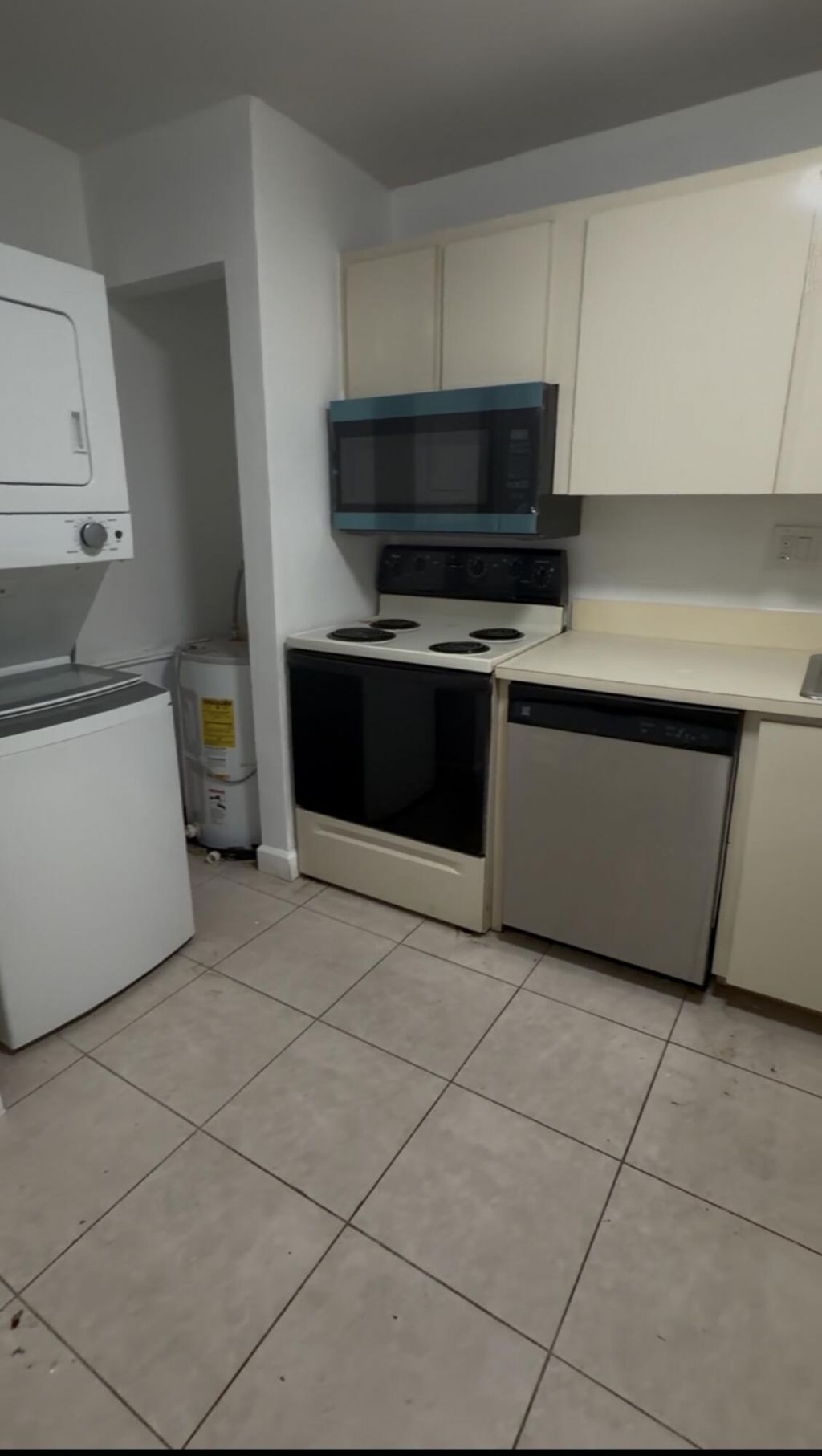 8001 Fairview Drive, Unit 106, Tamarac, FL 33321 Photo