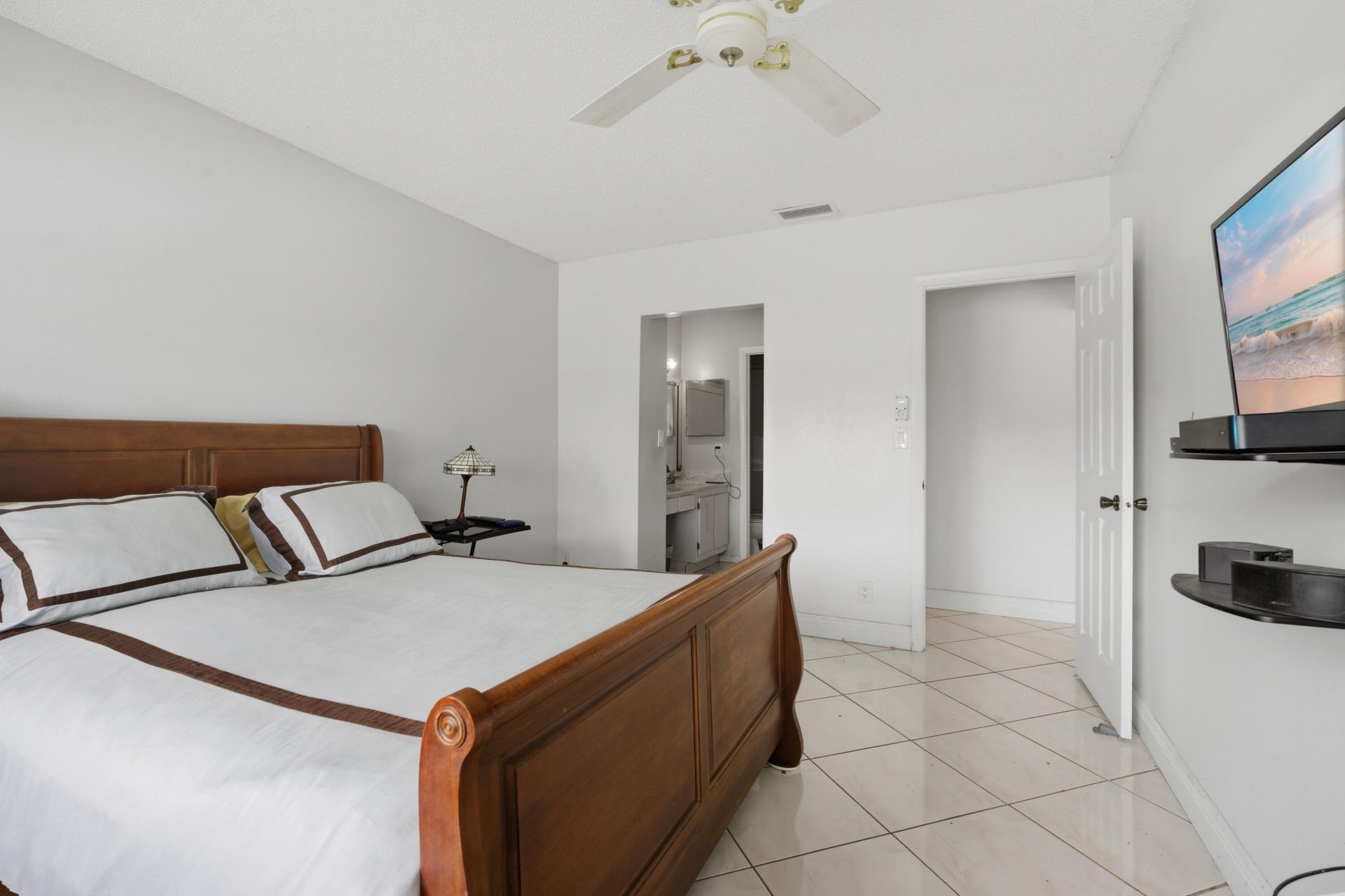 6375 W Pinehurst Cir Circle, Unit D38, Tamarac, FL 33321 Photo