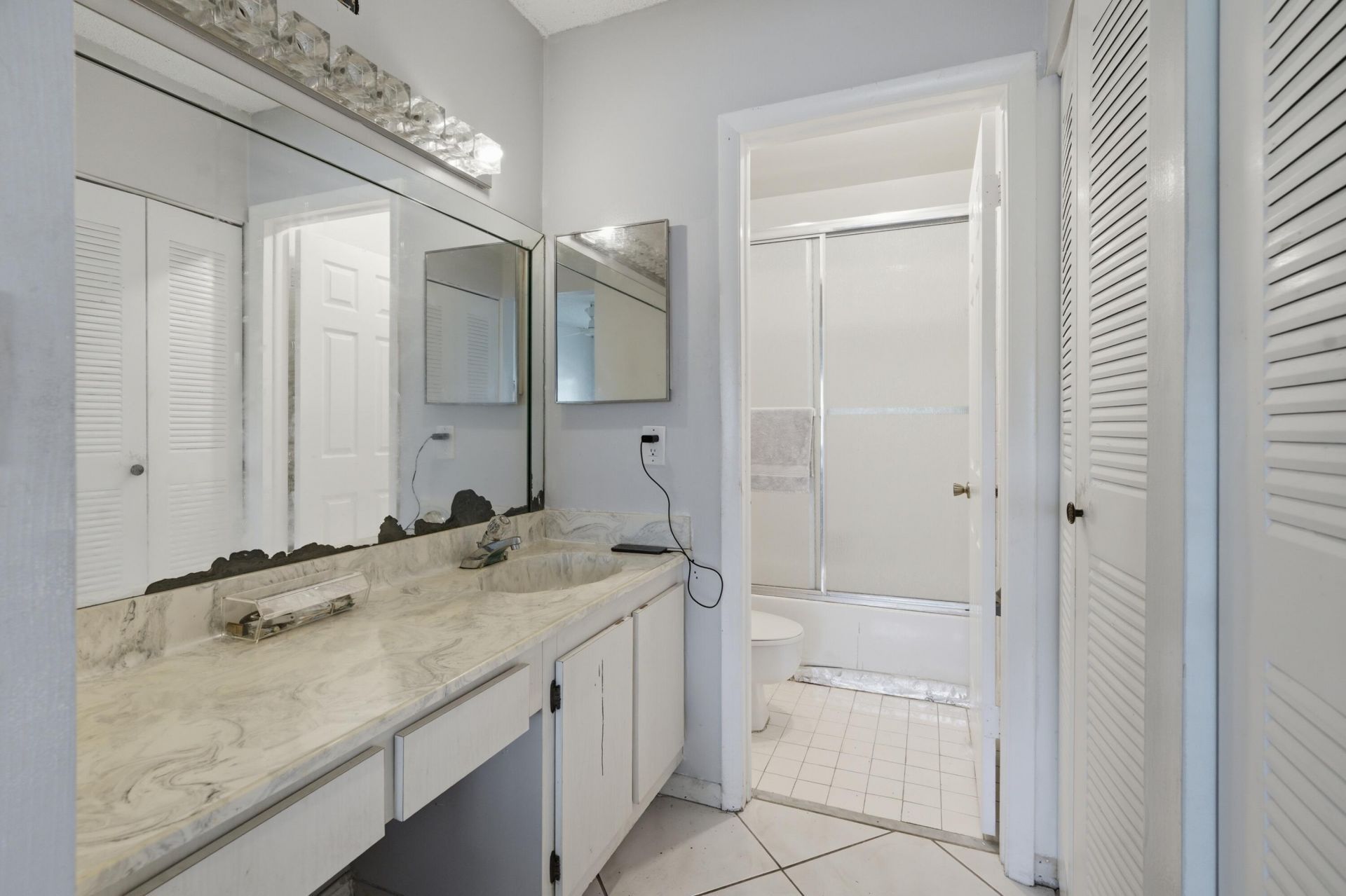 6375 W Pinehurst Cir Circle, Unit D38, Tamarac, FL 33321 Photo