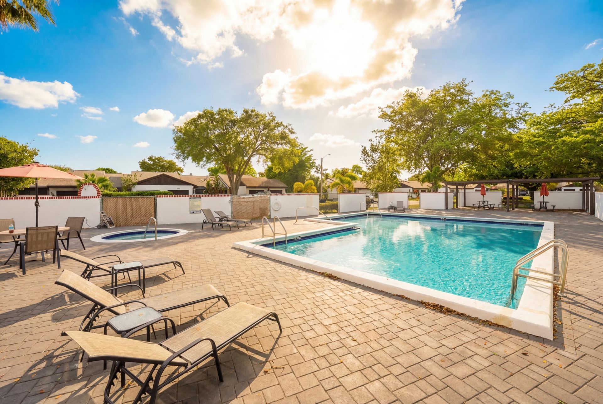 6375 W Pinehurst Cir Circle, Unit D38, Tamarac, FL 33321 Photo