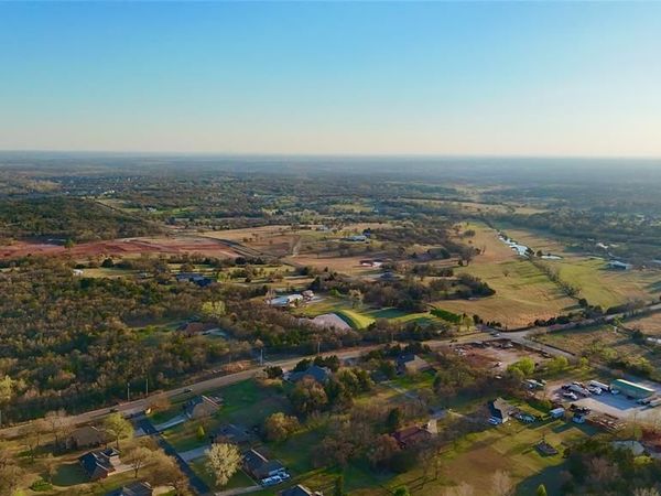 8750 E Waterloo Road, Arcadia, OK 73007