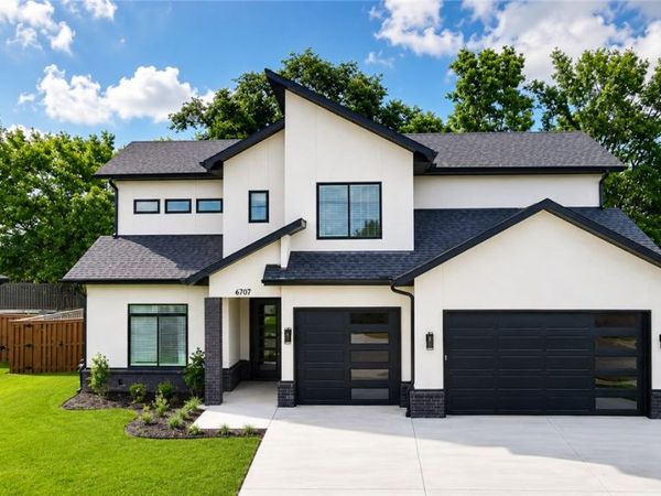 6707 SW Heartbeat Street, Bentonville, AR 72713