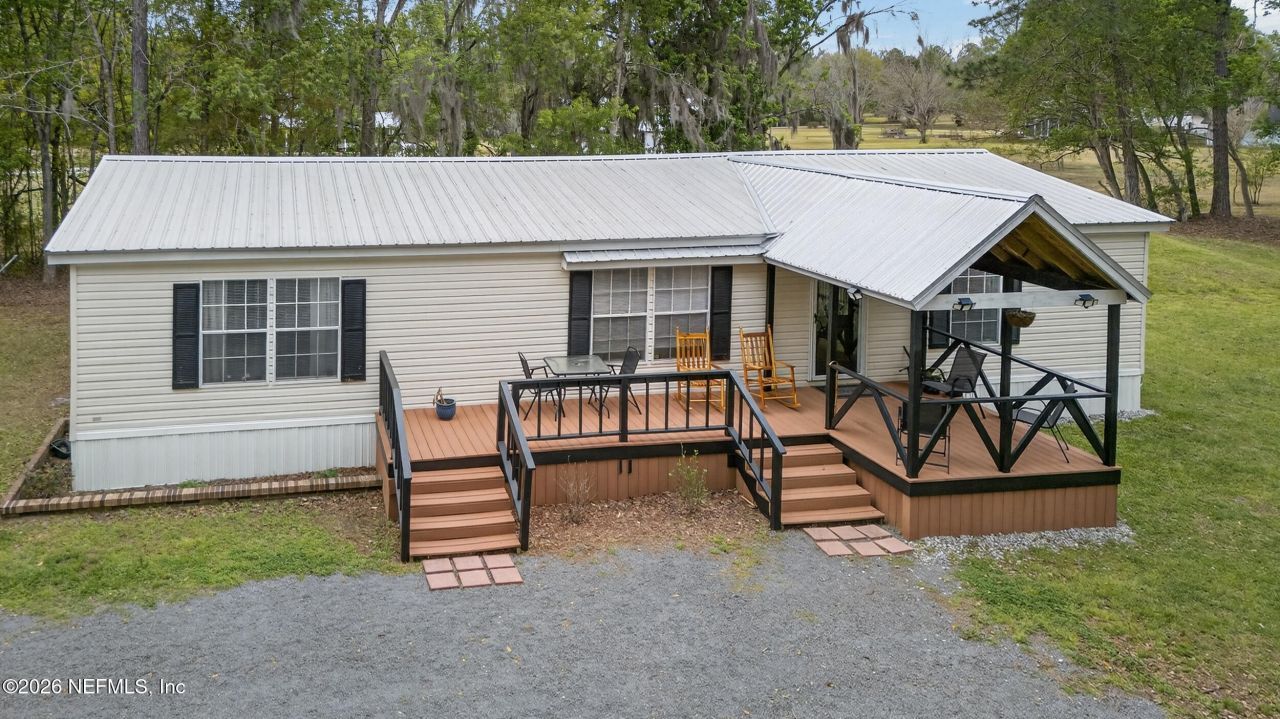 2858 NW 233rd Street, Lawtey, FL 32058 Photo