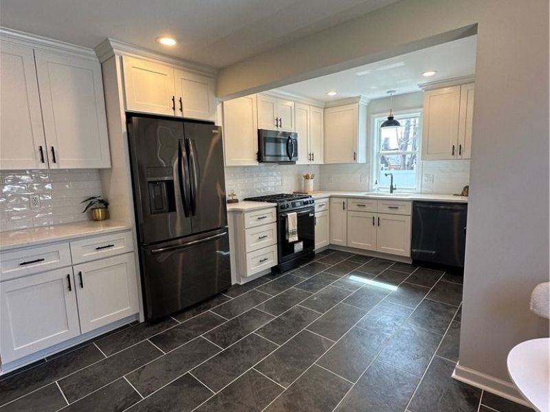 19314 Muskoka Avenue, Cleveland, OH 44119 Photo 3