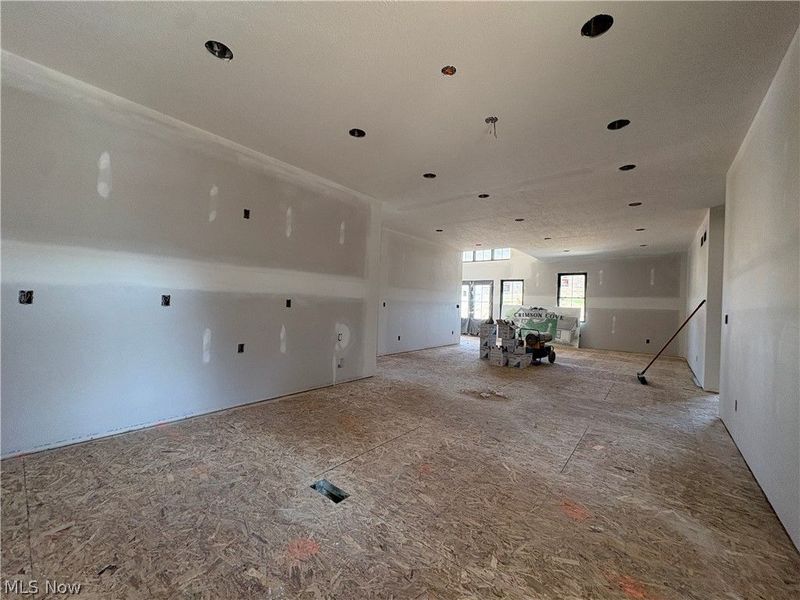 111 Crimson Circle, Dover, OH 44622 Photo 3