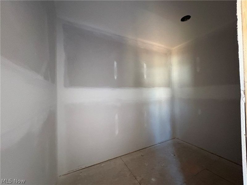 111 Crimson Circle, Dover, OH 44622 Photo 7