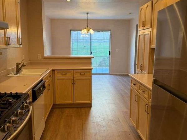 2618 Twin Pines Avenue, Henderson, NV 89074