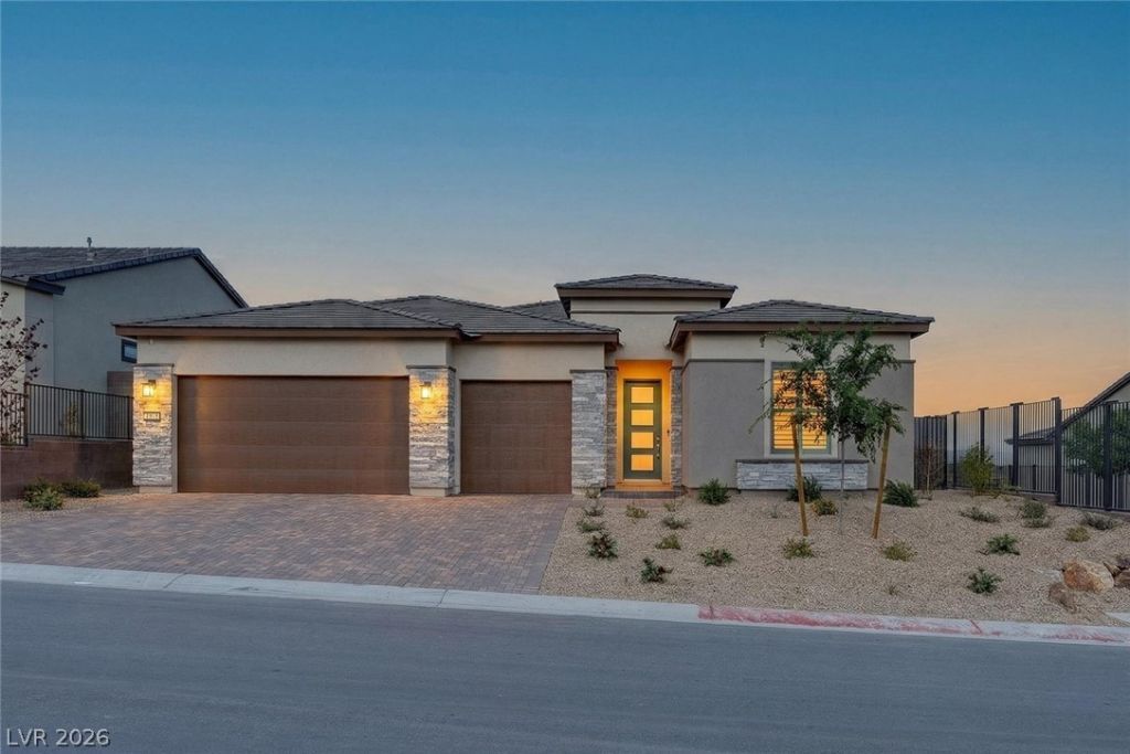 10182 Venetian Brick Place, Las Vegas, NV 89143