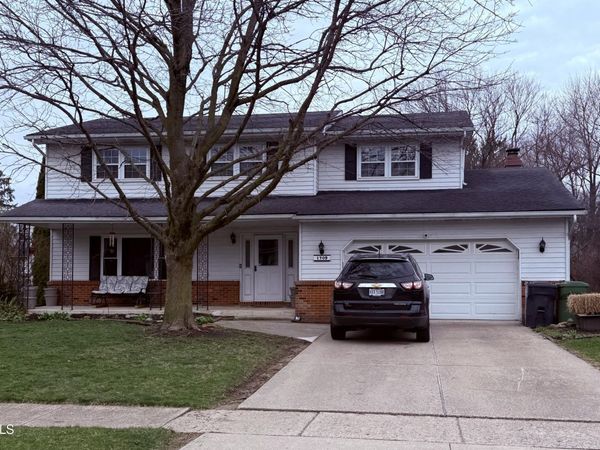 1709 Ashfield Drive , Maumee, OH 43537