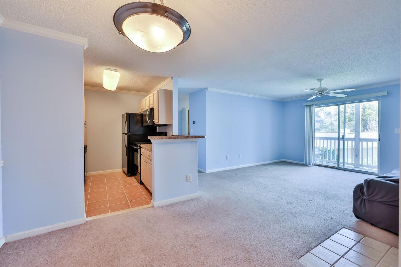 3795 Hitchcock Way  Photo 15