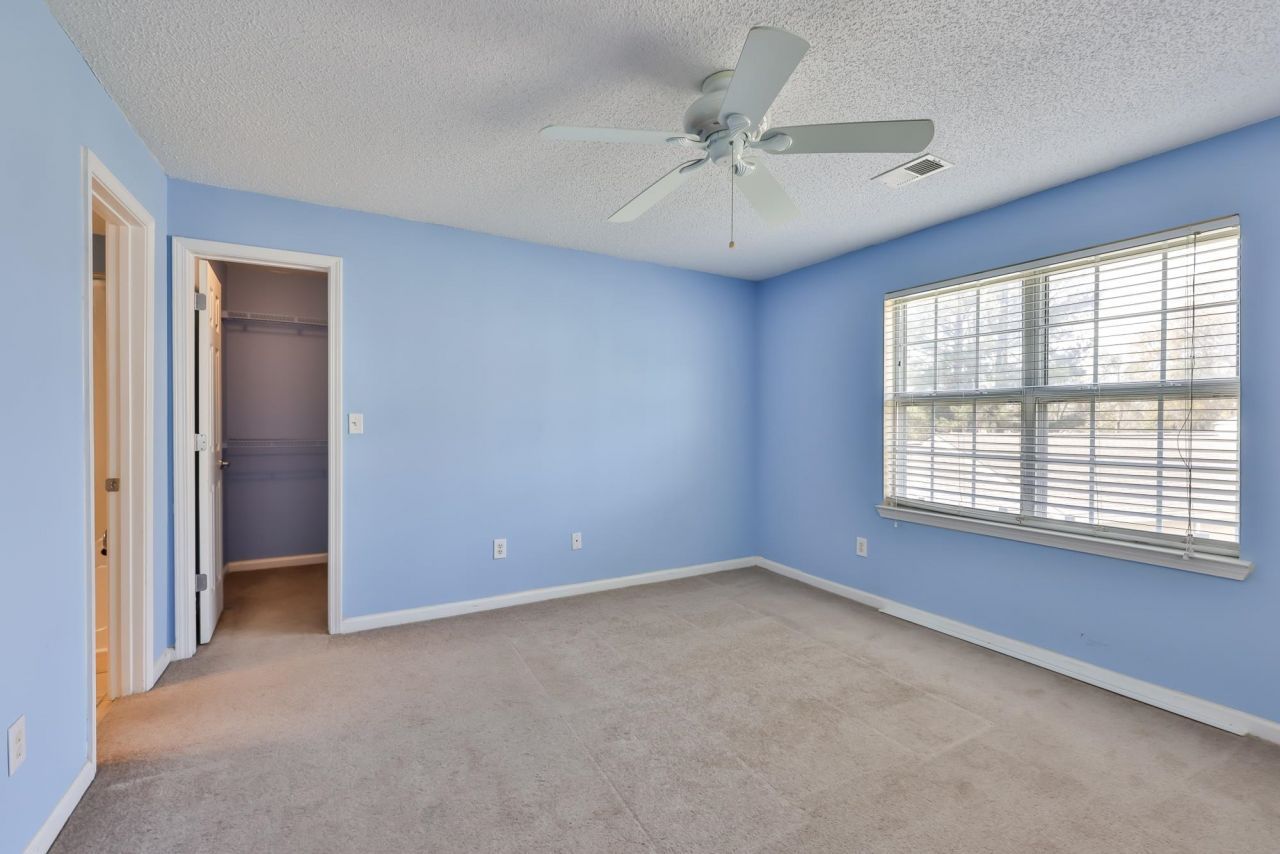 3795 Hitchcock Way  Photo 18