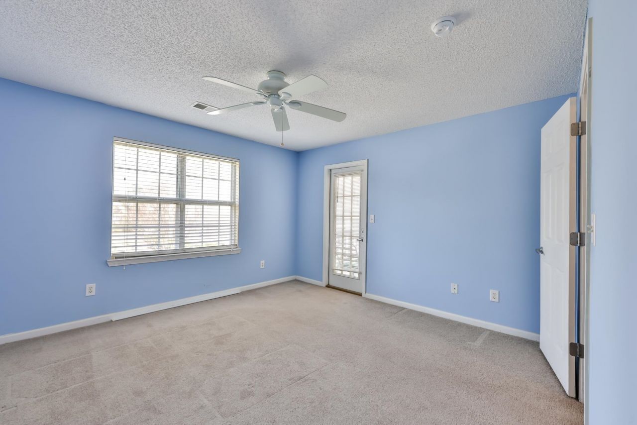 3795 Hitchcock Way  Photo 20