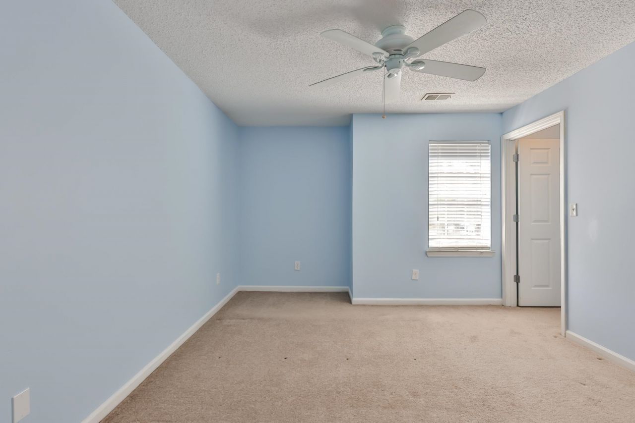 3795 Hitchcock Way  Photo 21