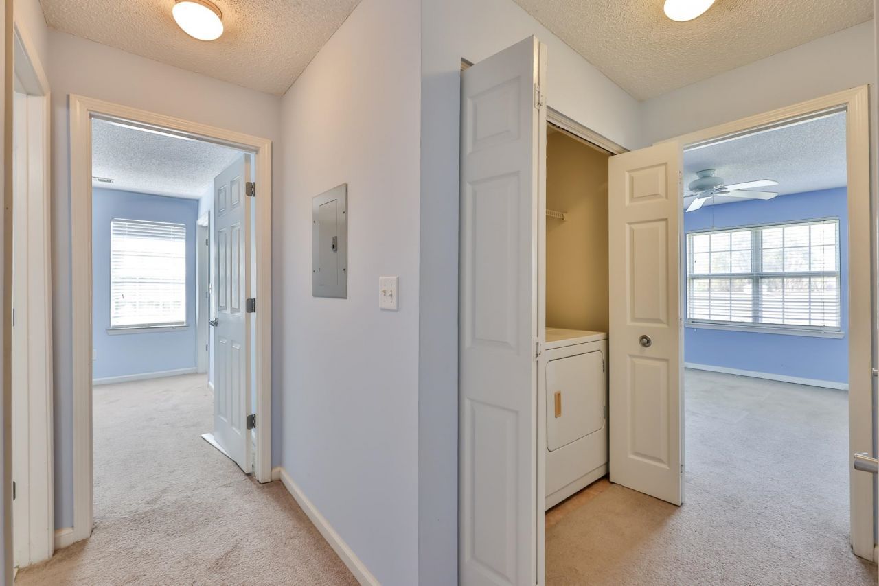 3795 Hitchcock Way  Photo 25