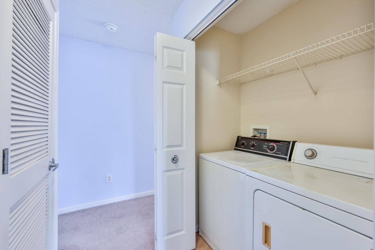 3795 Hitchcock Way  Photo 26