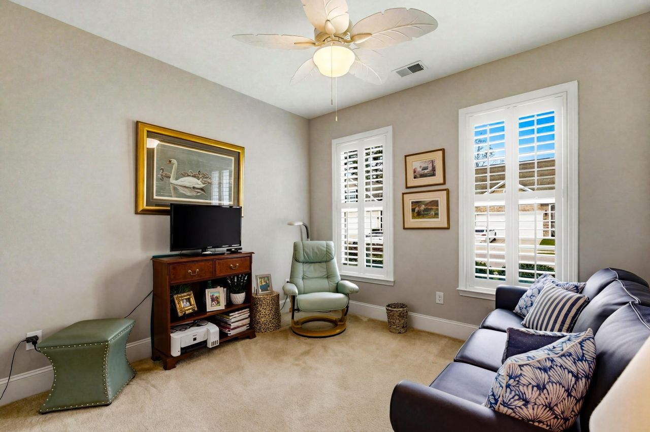 1203 Pyxie Moss Dr. Photo 17