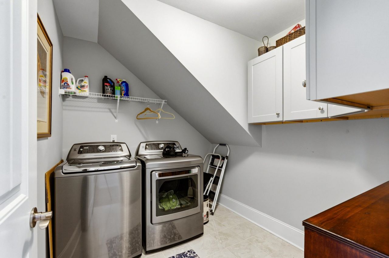 1203 Pyxie Moss Dr. Photo 19