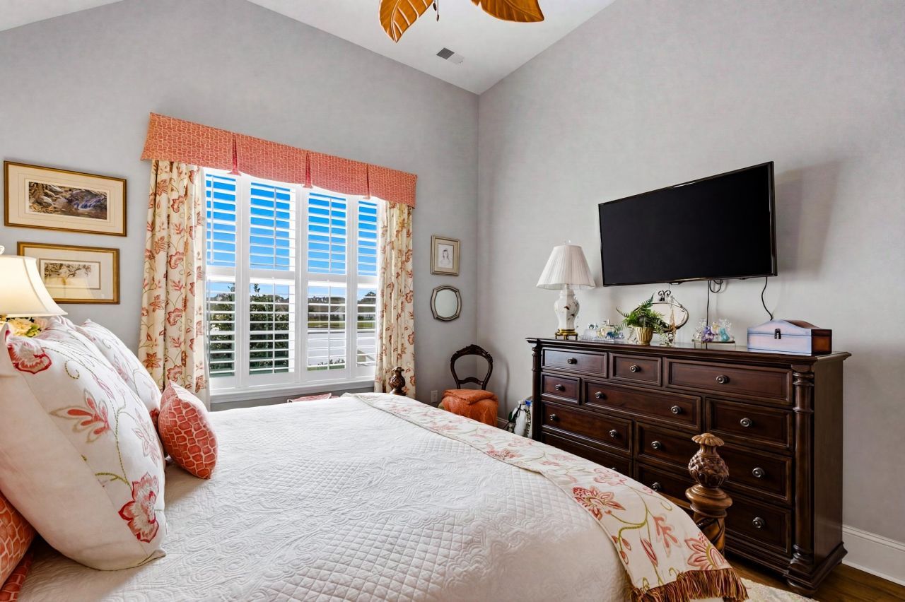 1203 Pyxie Moss Dr. Photo 21