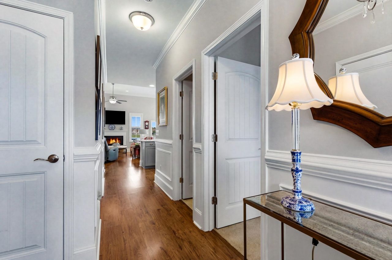 1203 Pyxie Moss Dr. Photo 6