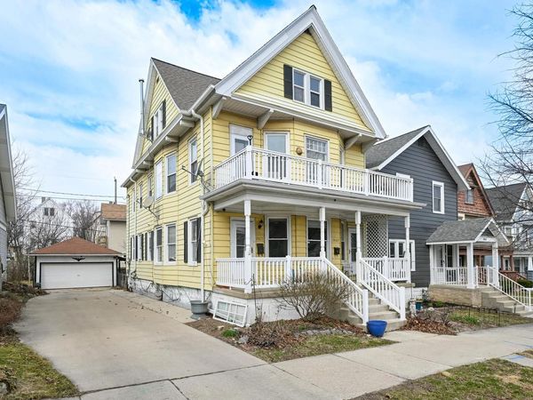 2869 S Ellen STREET, Unit 2871, Milwaukee, WI 53207