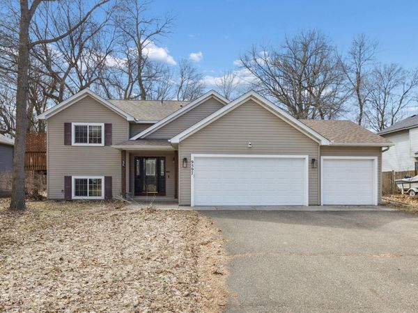 9597 Mill Trail Lane, Monticello, MN 55362