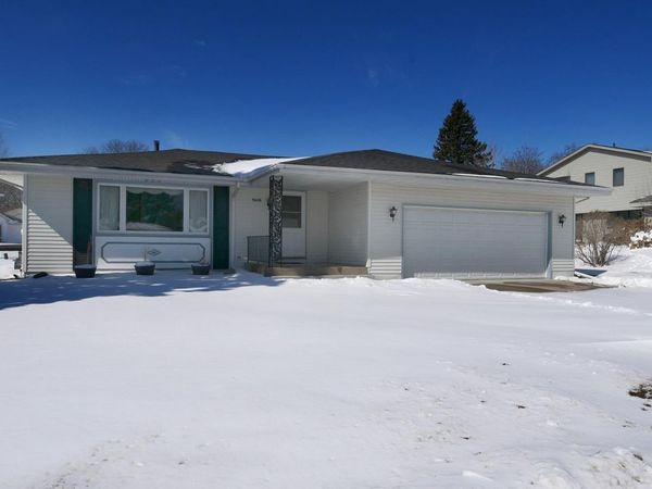 9608 Toledo Road, Bloomington, MN 55437