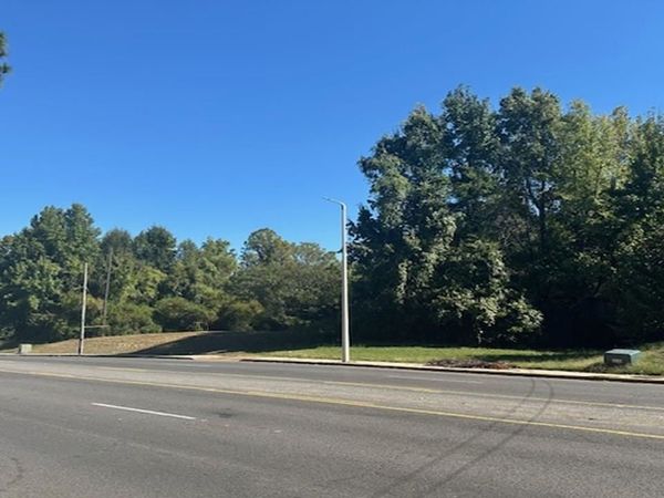 3794 HORN LAKE RD, Memphis, TN 38109