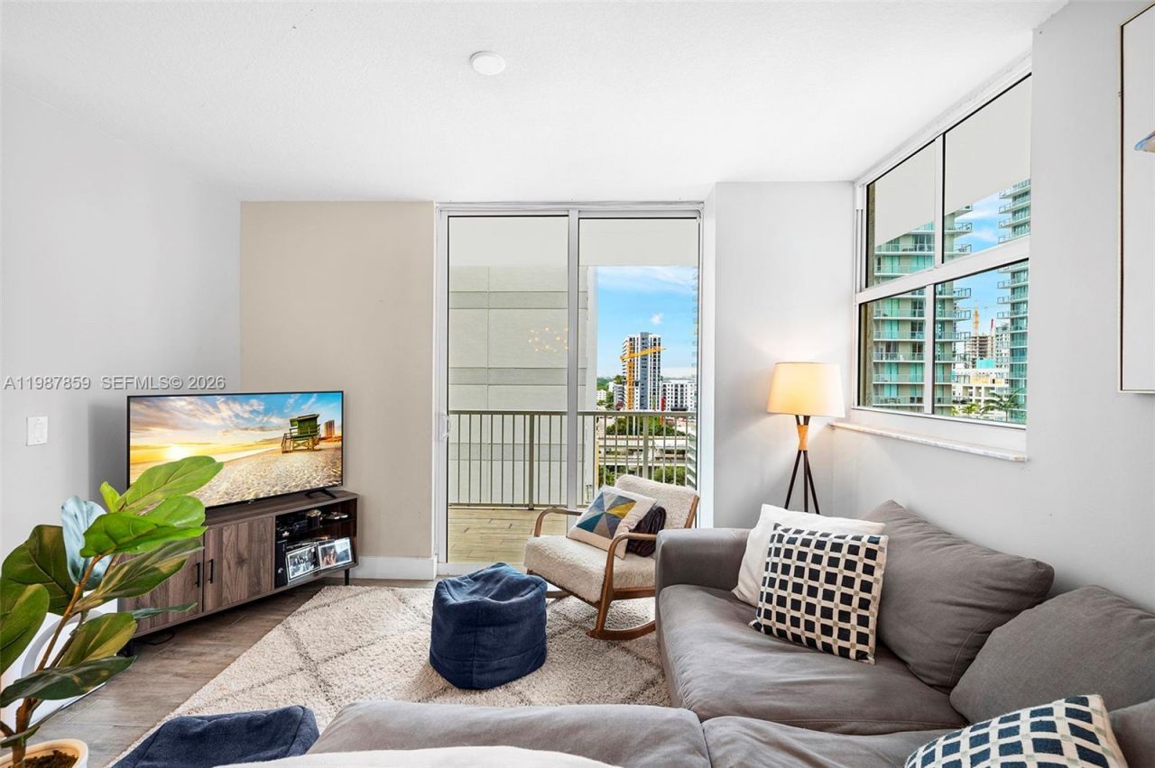 1250 S Miami Ave, Unit 1015, Miami, FL 33130 Photo