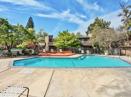 2424 Larkspur Ln #217, Unit 217, Sacramento, CA 95825 Photo
