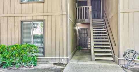 2424 Larkspur Ln #217, Unit 217, Sacramento, CA 95825 Photo