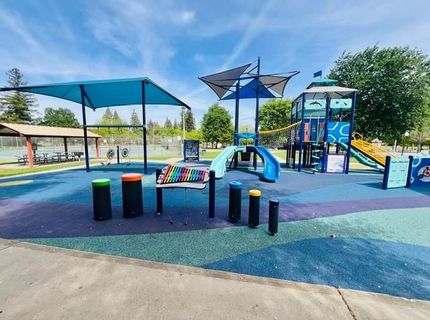 2424 Larkspur Ln #217, Unit 217, Sacramento, CA 95825 Photo