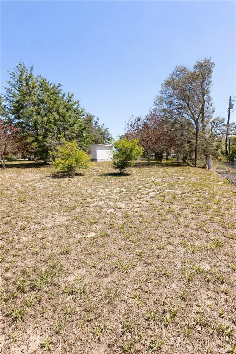 907 Gwendolynn Street , Avon Park, FL 33825 Photo