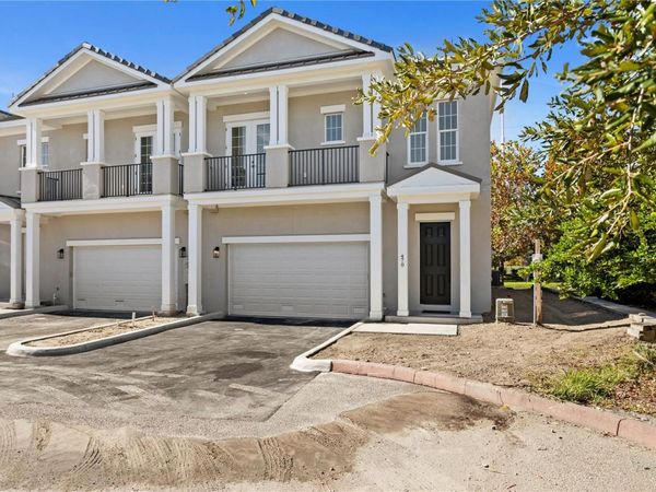 470 GILMAN PLACE N, ST PETERSBURG, FL 33716