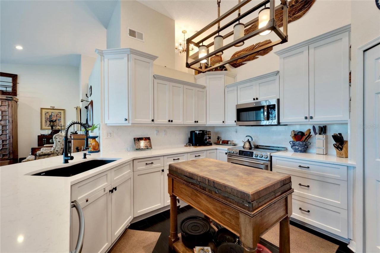 5311 Boardwalk Street, Holiday, FL 34690 Photo