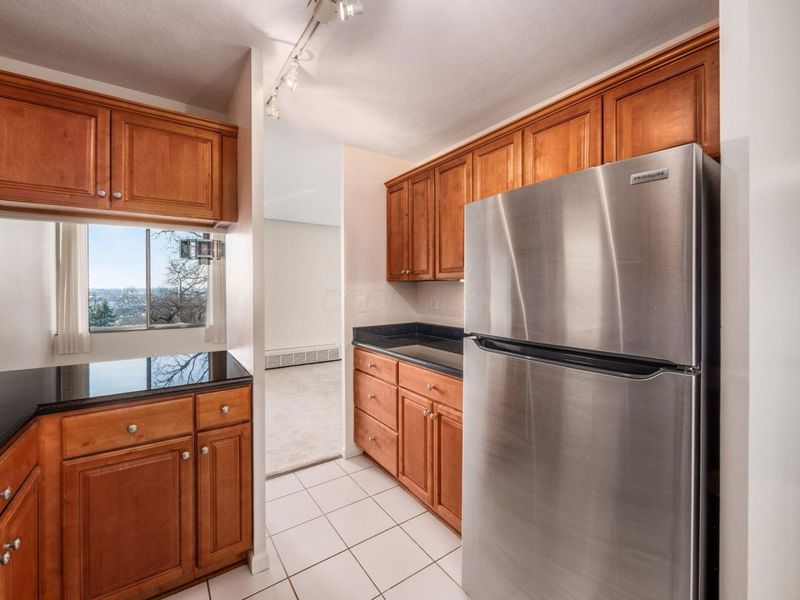 1000 Urlin Avenue, Unit 211, Columbus, OH 43212 Photo 15