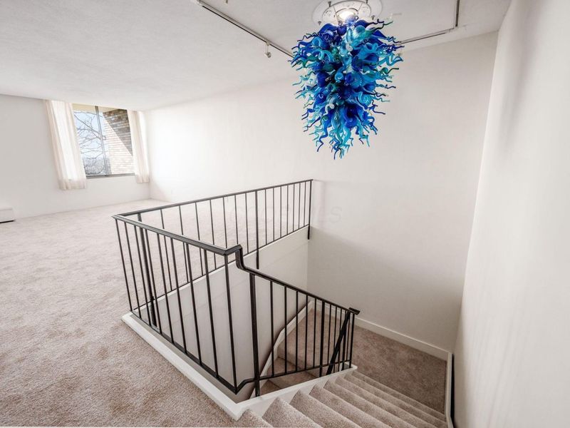 1000 Urlin Avenue, Unit 211, Columbus, OH 43212 Photo 3