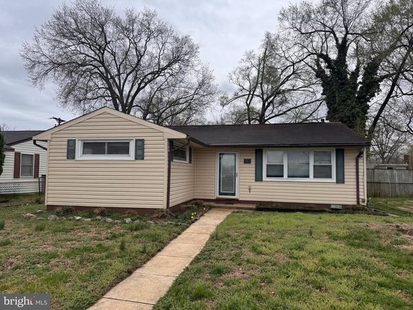 301 8TH AVENUE SE, GLEN BURNIE, MD 21061