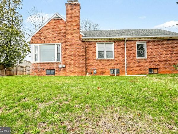 431 N MAIN STREET, RED LION, PA 17356