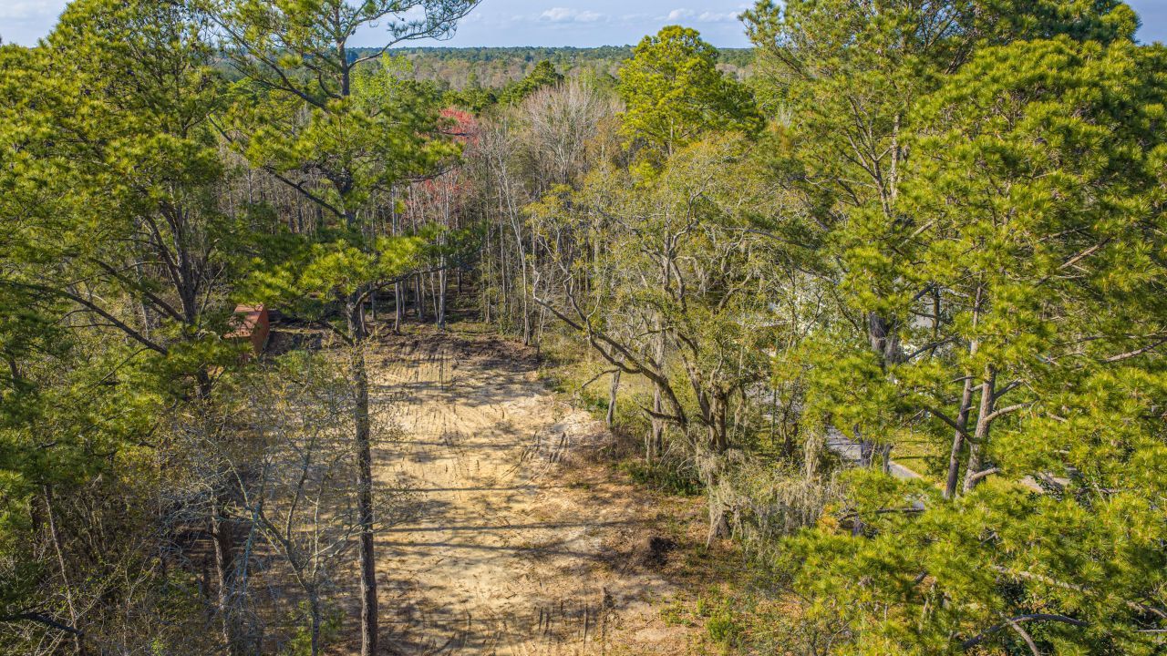 808 Society Road Photo 20