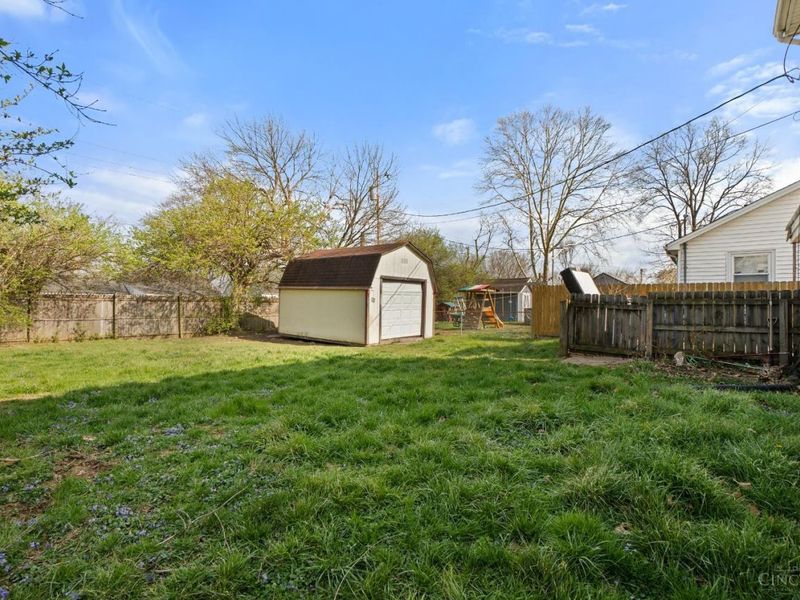 142 Barrington Drive, Hamilton, OH 45013 Photo 33