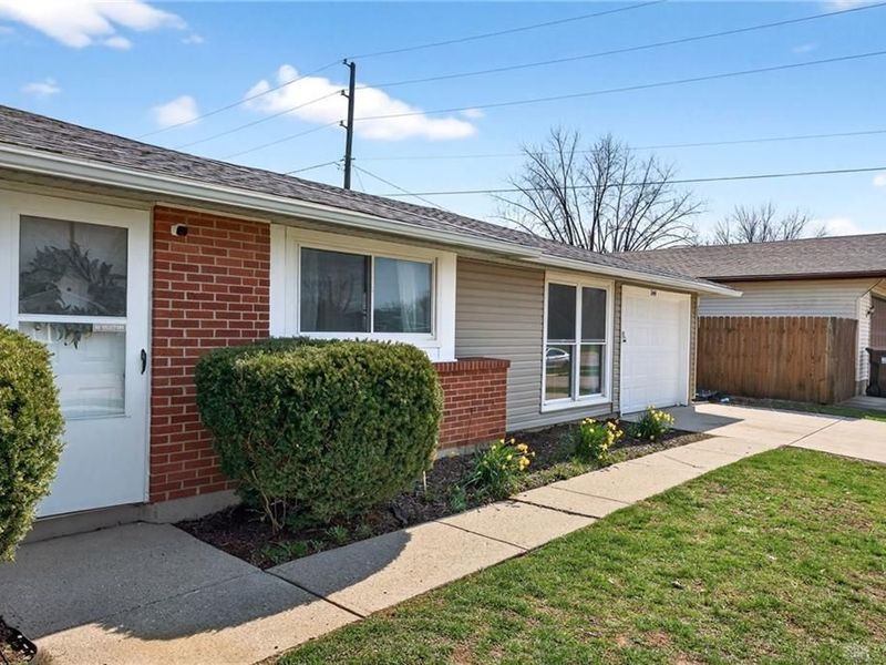 144 Stratmore Street, Park Layne, OH 45344 Photo 4