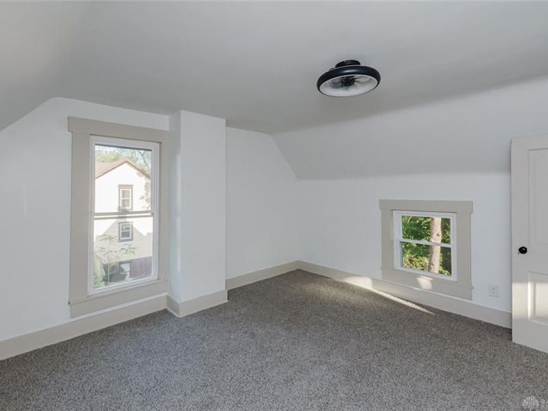 555 E Sycamore Street, Miamisburg, OH 45342 Photo 23