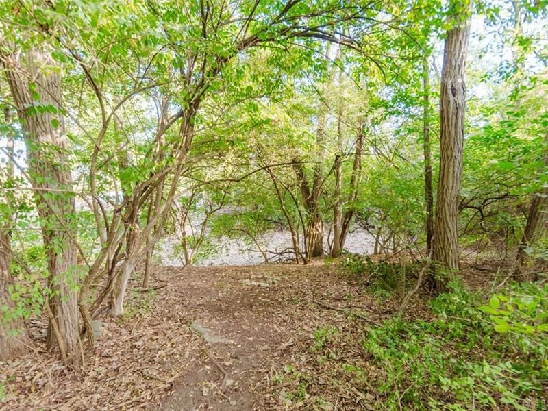 555 E Sycamore Street, Miamisburg, OH 45342 Photo 45