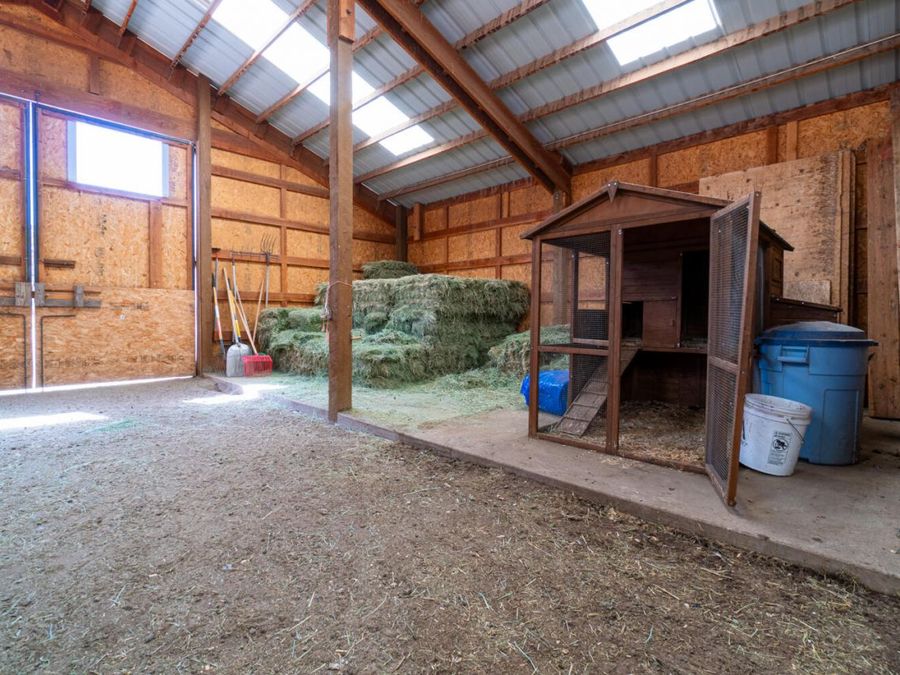 Property Image 28